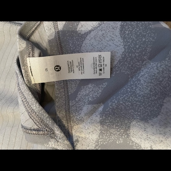 lululemon All You Need Scarf Heritage Speckle Camo Starlight HSJS Cozy L… - Picture 6 of 8